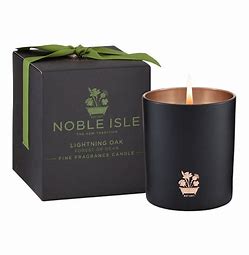 Noble Isle Lightning Oak Candle - 200gr